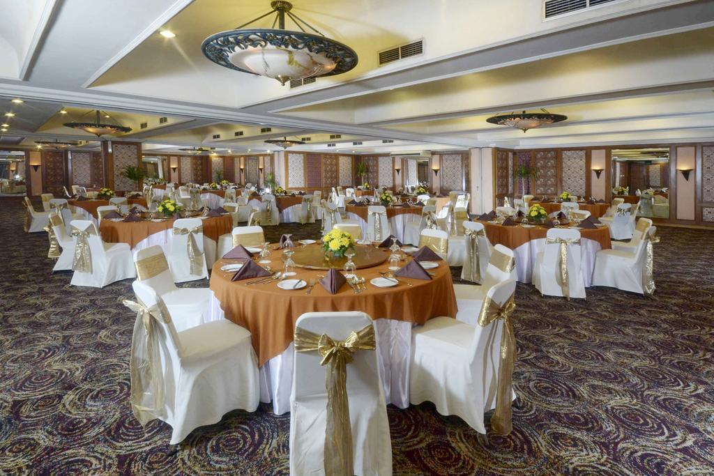 Jayakarta Hotel Jakarta Exterior photo