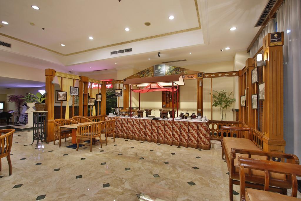 Jayakarta Hotel Jakarta Exterior photo
