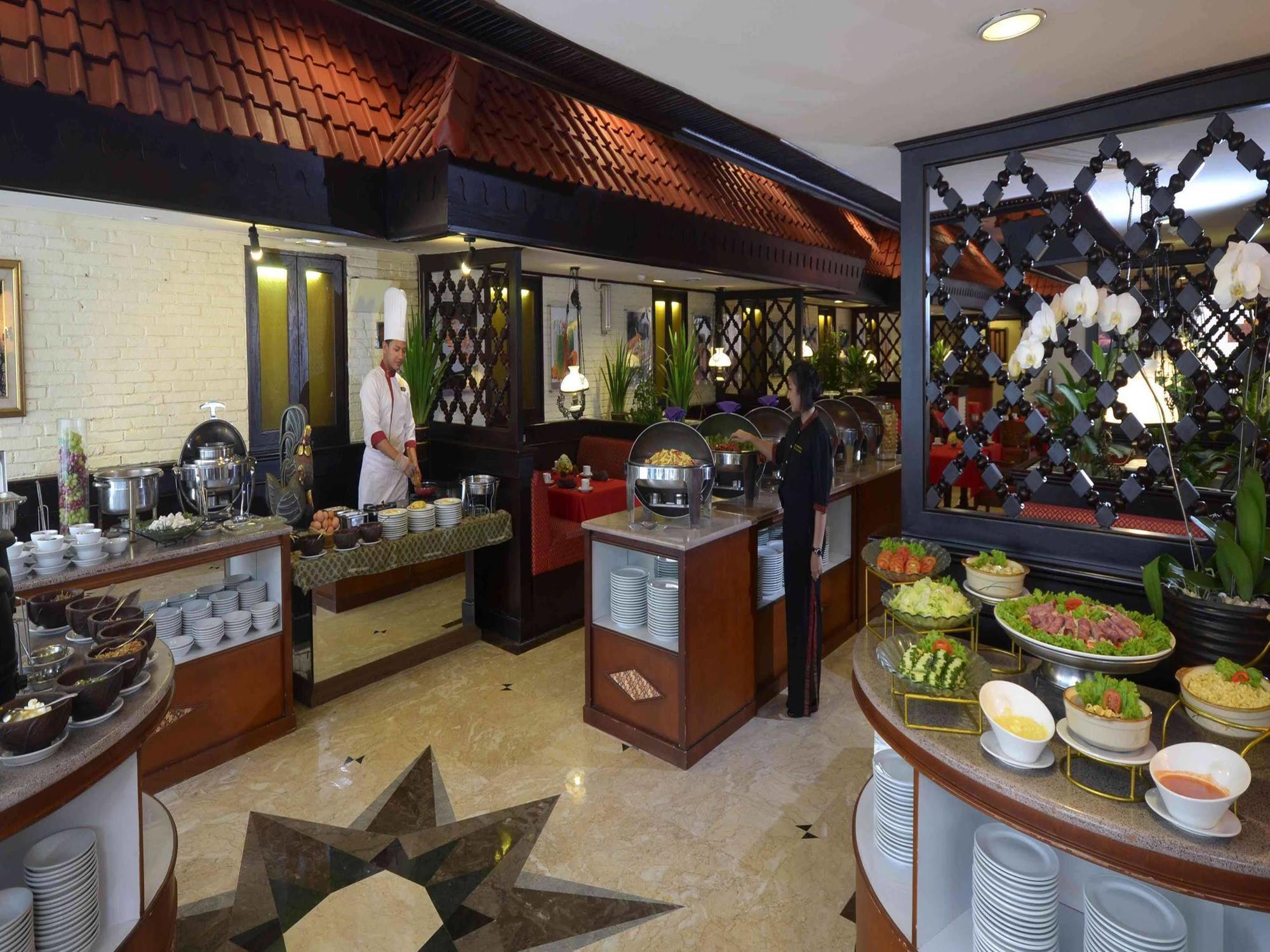 Jayakarta Hotel Jakarta Exterior photo