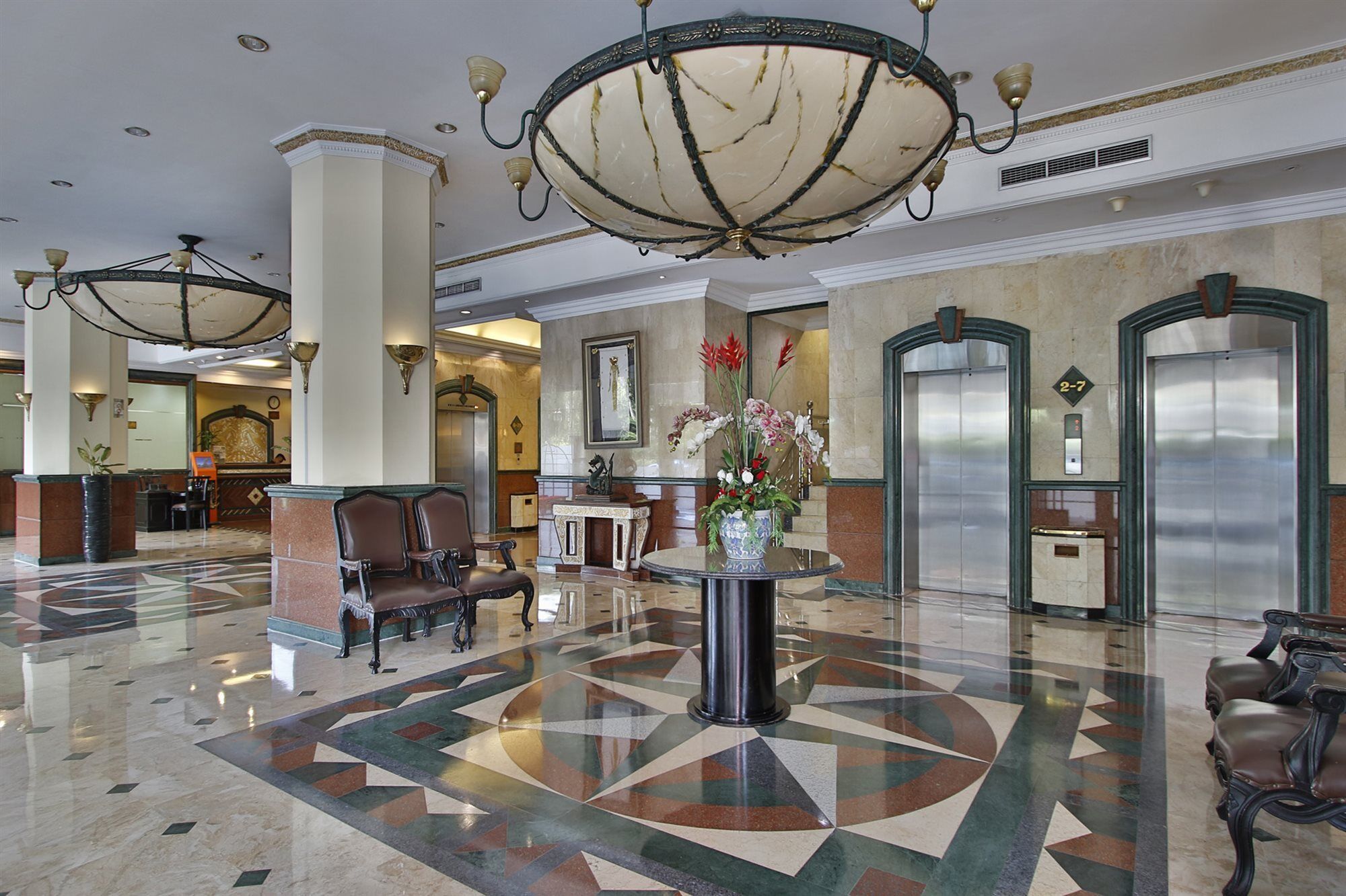 Jayakarta Hotel Jakarta Exterior photo