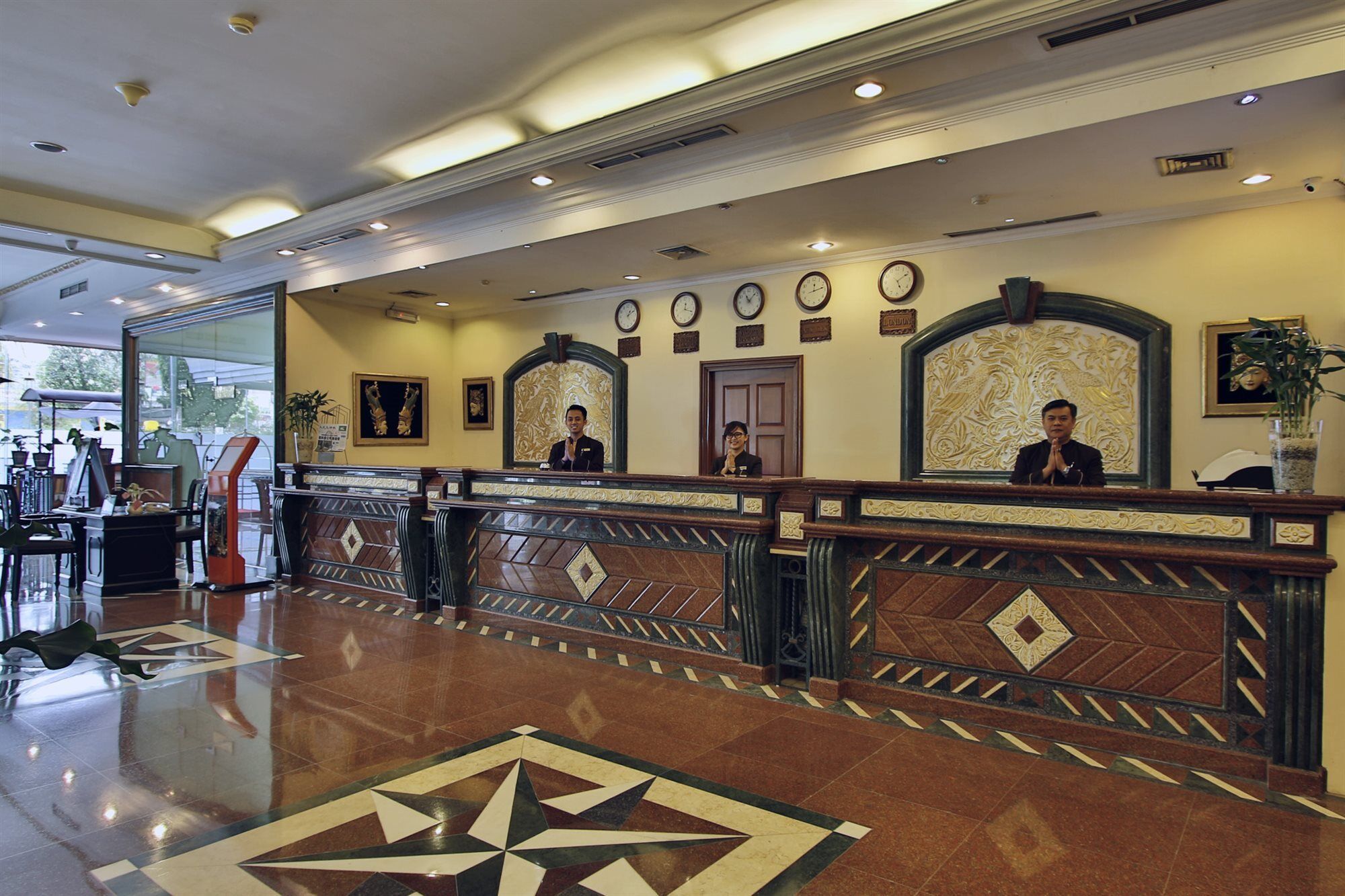 Jayakarta Hotel Jakarta Exterior photo