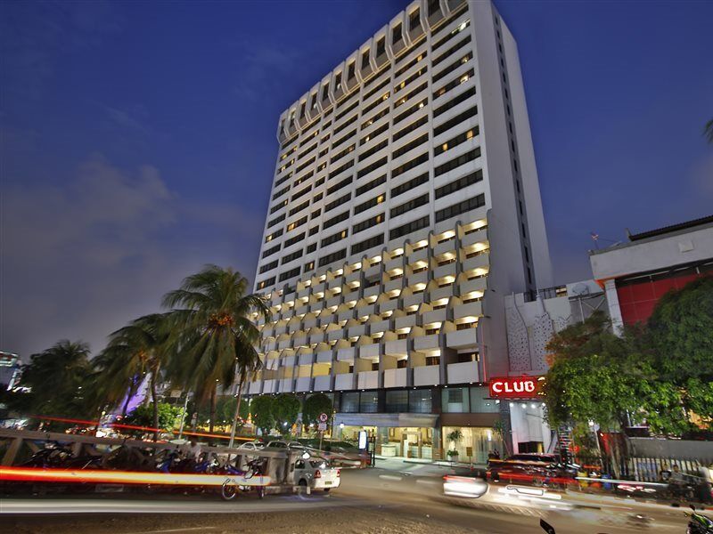 Jayakarta Hotel Jakarta Exterior photo